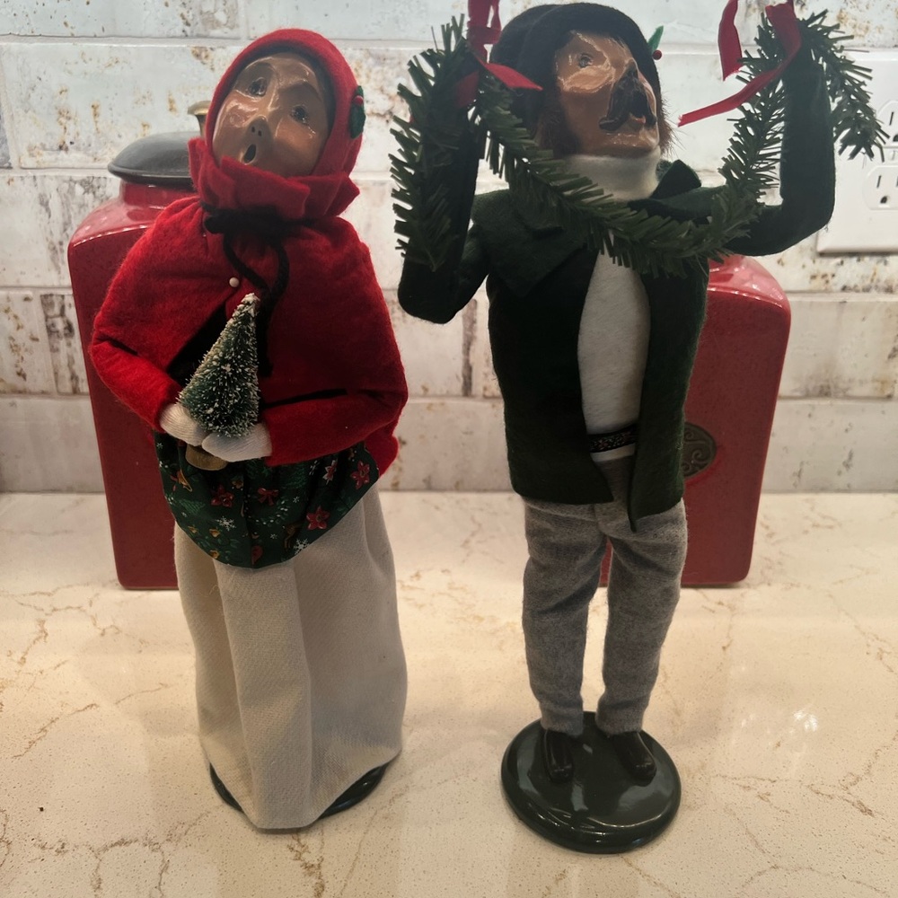 Byers' Choice Caroler Figurines